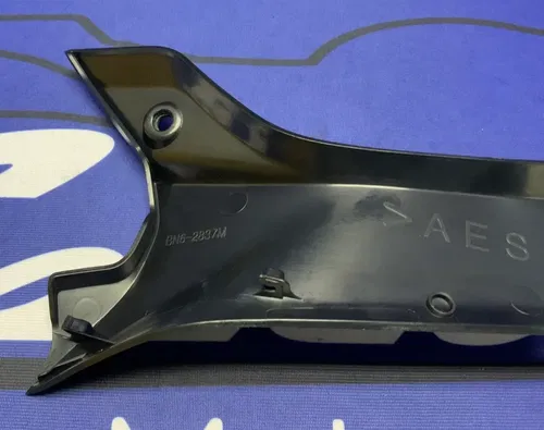 Yamaha Right Inner Console Panel Fairing YZF-R6 2017-2024 OEM BN6-2837M-00-00