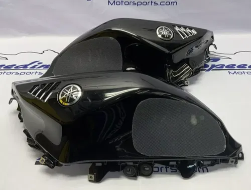 Yamaha Left & Right Fuel Tank Cover Black YZF-R7 2022-25 OEM BEB-24129-00-33