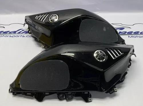 Yamaha Left & Right Fuel Tank Cover Black YZF-R7 2022-25 OEM BEB-24129-00-33
