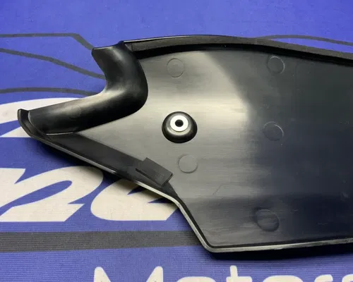 Yamaha Left Tank Cover (Black) YZF-R9 2025 OEM BKN-2171L-00-00