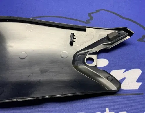 Yamaha Left Tank Cover (Black) YZF-R9 2025 OEM BKN-2171L-00-00