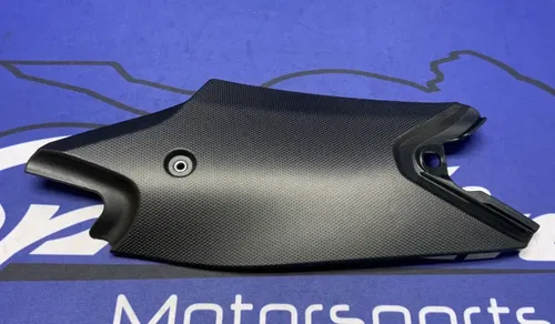 Yamaha Left Tank Cover (Black) YZF-R9 2025 OEM BKN-2171L-00-00