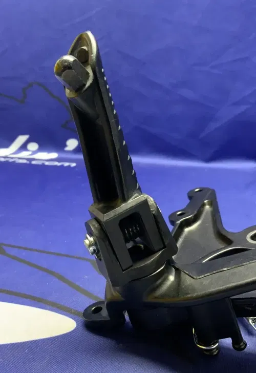 Suzuki Right Rear Set W/Switch 600/750 2011-2025 OEM 43516-37H10