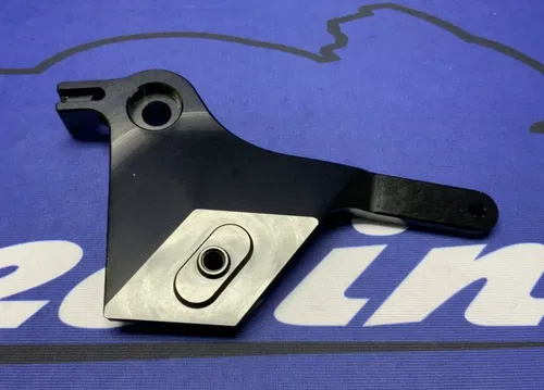 Graves Motorsports Diamond Frame Slider Kit (Incomplete) YZF-R6 17-24 FSY-17R6-K
