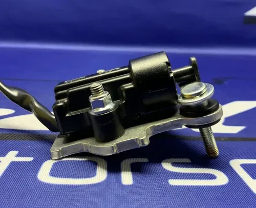 Yamaha Kickstand Switch YZF-R6 2017-2024 OEM BN6-82566-01-00