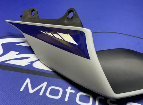 Yamaha Right Tail Fairing (Gray & Blue) YZF-R6 2017-2024 OEM BN6-W2172-50-P5