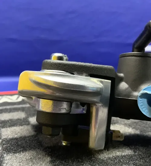 Yamaha Front Brake Master Cylinder Assembly YZF-R6 2017-2024 OEM 2CR-2580A-00-00