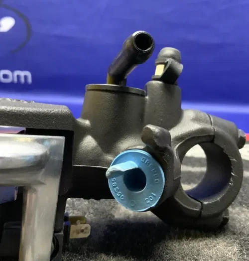 Yamaha Front Brake Master Cylinder Assembly YZF-R6 2017-2024 OEM 2CR-2580A-00-00