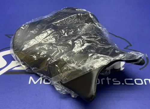 Suzuki Rider Seat GSXR-1000/R 2017-2025 OEM 45100-17K03-W05