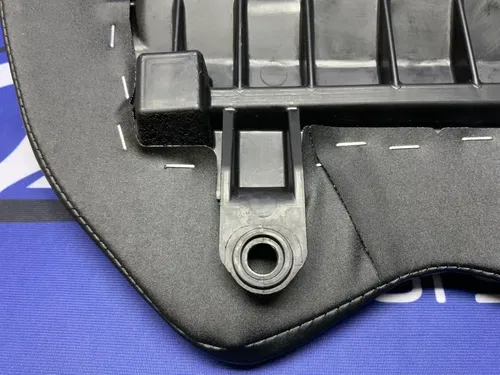 Yamaha Seat (Black) YZF-R6 2017-2024 OEM BN6-24710-01-00