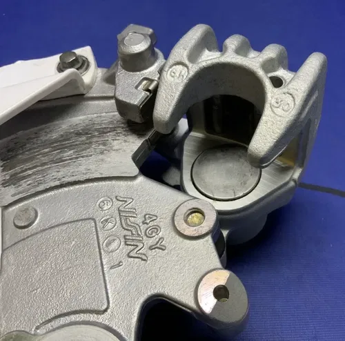 Yamaha Rear Brake Caliper W/ Bracket YZ125 1998 OEM 5DH-2580W-00-00