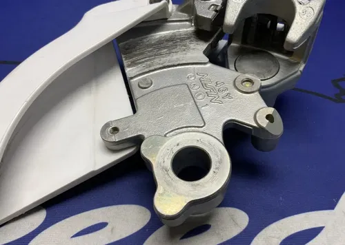 Yamaha Rear Brake Caliper W/ Bracket YZ125 1998 OEM 5DH-2580W-00-00