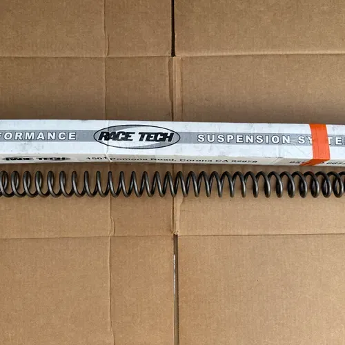 Race Tech Fork Spring FRSP 446. Spring Rate .88 Kg RT FK SPR 44x43x657