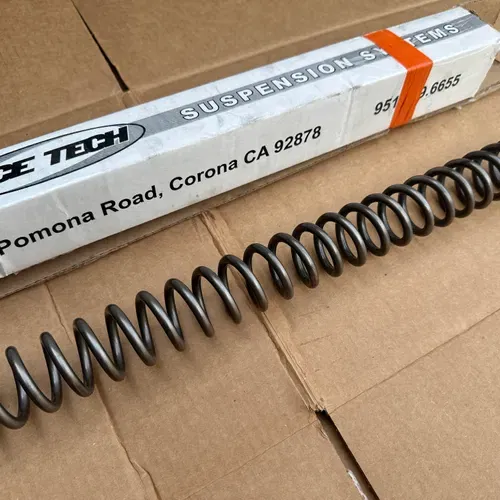 Race Tech Fork Spring FRSP 446. Spring Rate .88 Kg RT FK SPR 44x43x657
