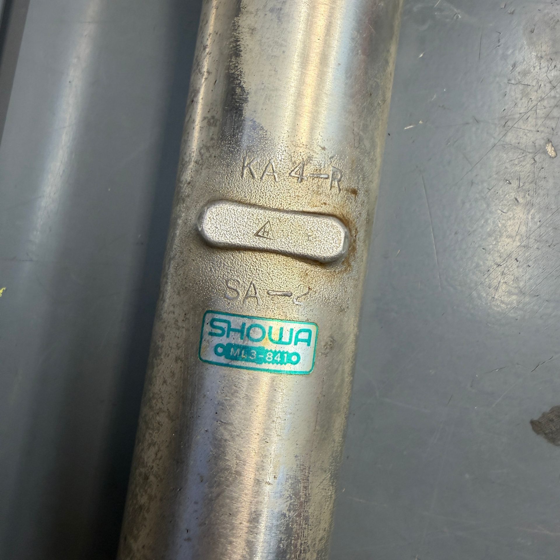 1988 CR500 forks