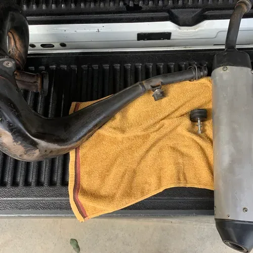 YZ 250 Pipe And Silencer