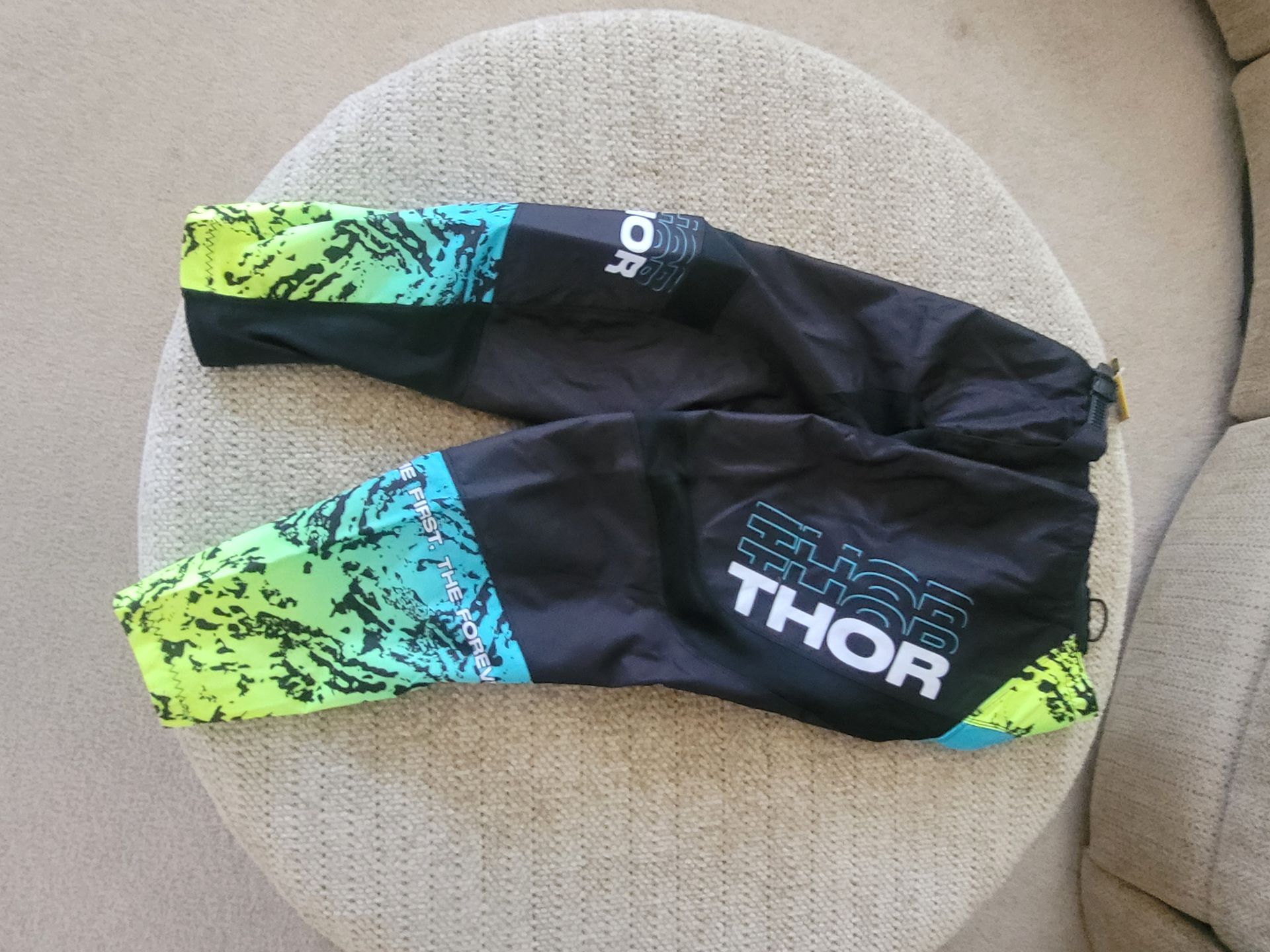 Thor Sector Atlas 32" Pant  & Medium Jersey 