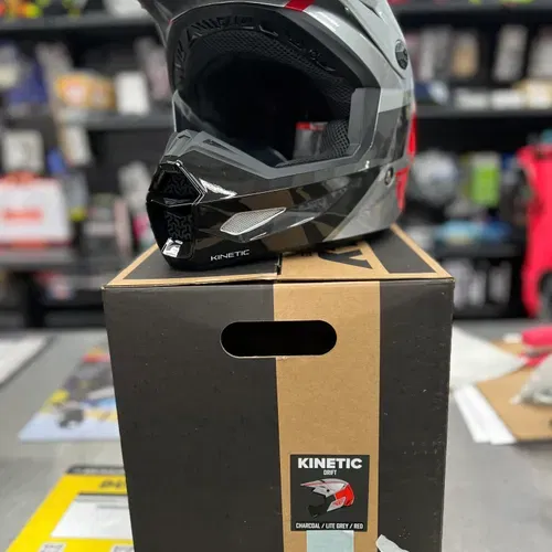 FLY RACING KINETIC DRIFT HELMET CHARCOAL/LIGHT GREY/RED LG