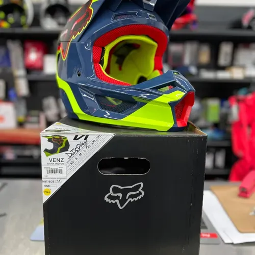 Fox Racing V1 Helmets 28805-203-YL