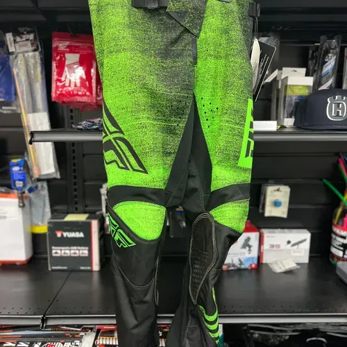FLY RACING KINETIC NOIZ PANTS NEON GREEN/BLACK SZ 36
