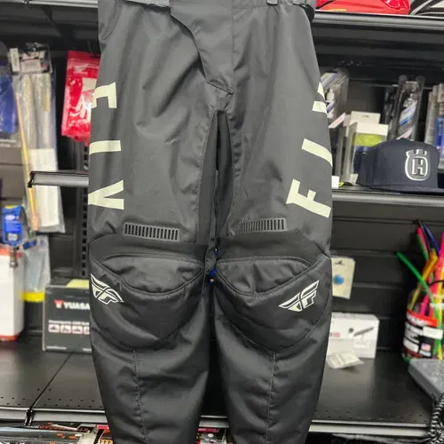 FLY RACING F-16 PANTS BLACK/GREY SZ 38