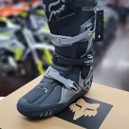 Fox Motion Boots