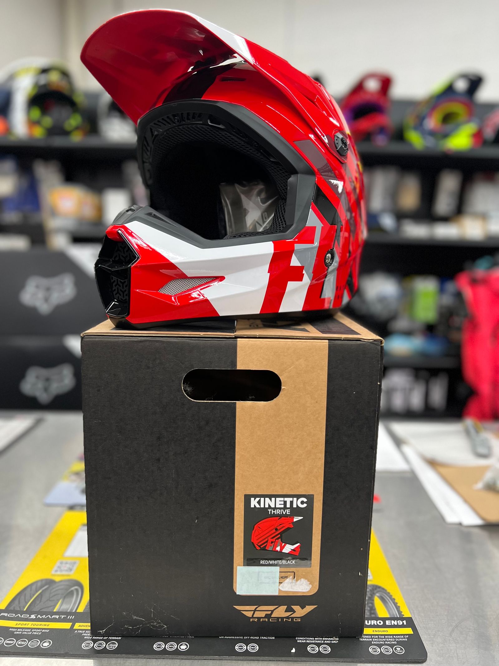 Kinetic thrive helmet sales