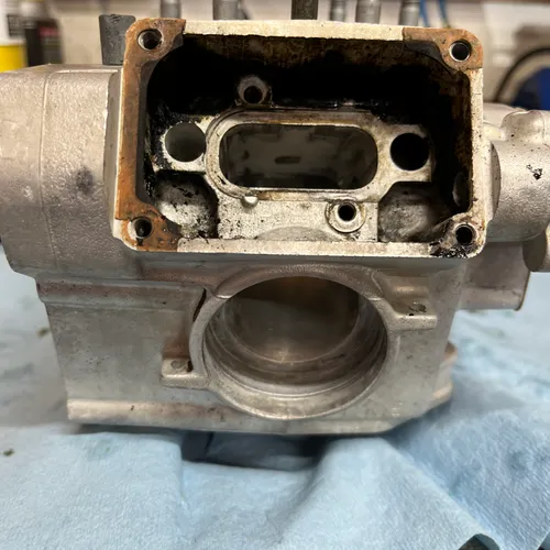 2001 rm250 cylinder and powervalve