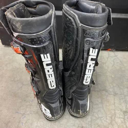 Gaerne SG10