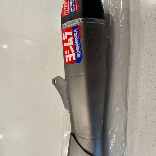 Yoshimura RS12 Pipe BRAND NEW