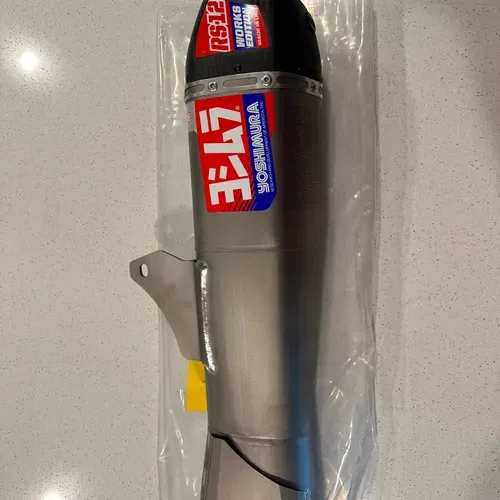 Yoshimura RS12 Pipe BRAND NEW