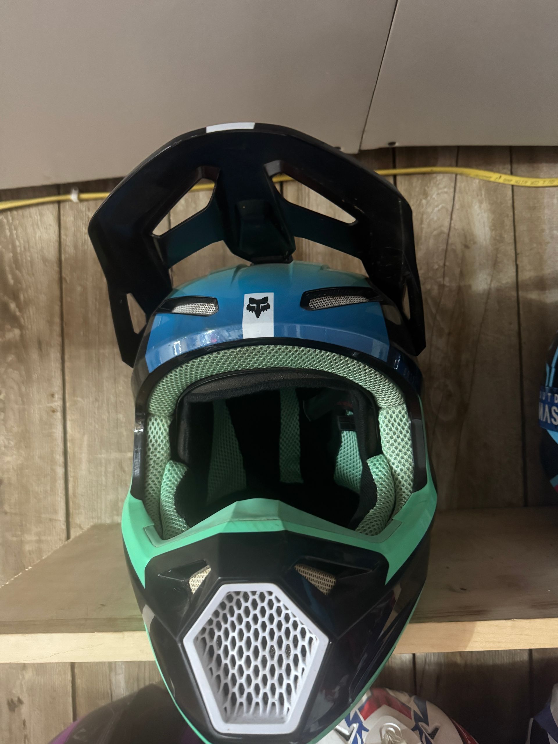 Fox V1 Ballast Helmet