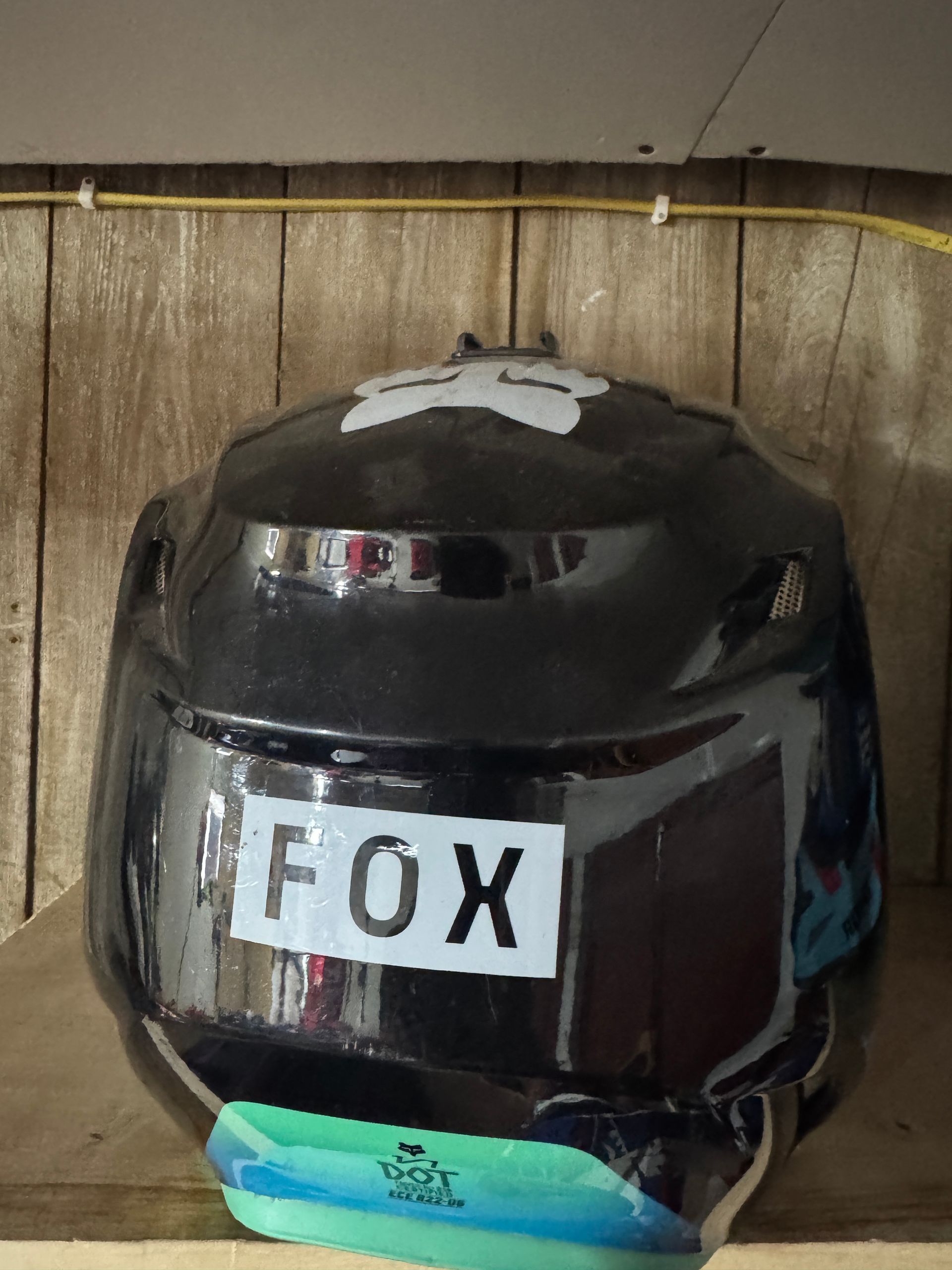 Fox V1 Ballast Helmet