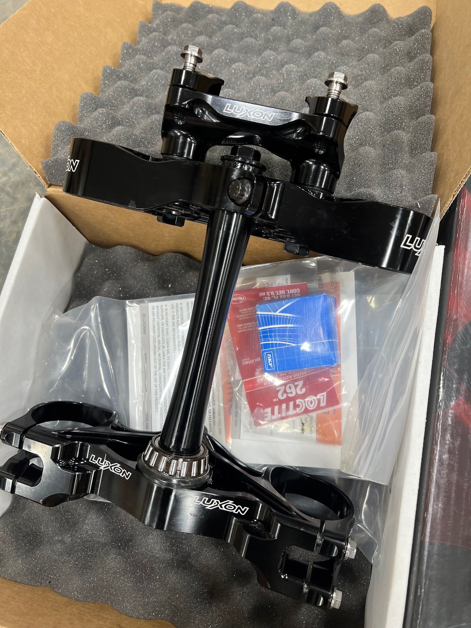 MX Tech Blackjack Forks With Luxon Clamps