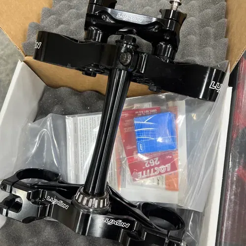 MX Tech Blackjack Forks With Luxon Clamps