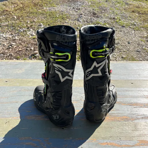 Alpinestar Tech 10 SV