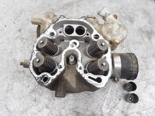 03 Honda Foreman Rubicon TRX500FA 4x4 Cylinder Head TRX500FA BROKEN EXHAUST STUD