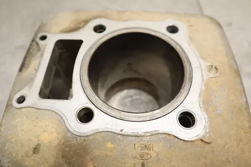 2003 HONDA RANCHER 350 TRX350FE 4X4 ES OEM ENGINE TOP END CYLINDER HEAD