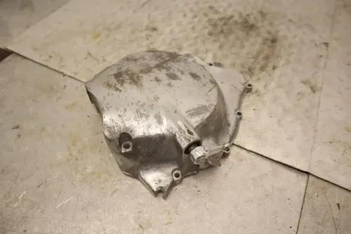 1979 SUZUKI GS850G CLUTCH SIDE ENGINE MOTOR COVER