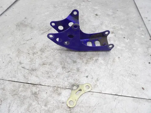 00 Yamaha Ttr125 Engine Motor Mount Bracket 5HP-21316-00-00