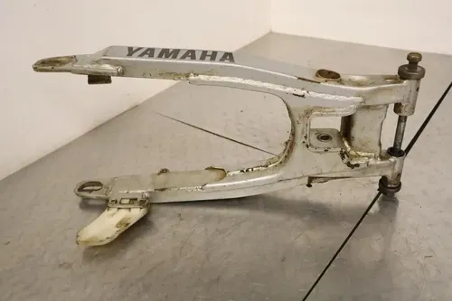 2003-2004 YAMAHA TTR225 TTR 225 SWINGARM 4VW-F2110-10-35 FREE SHIPPING