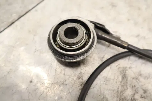 1983 Yamaha Virago 920 XV920 OEM SPEED DRIVE GEAR HUB with CABLE