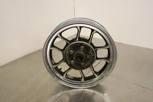 1984-1985 HONDA VT700C VT 700C SHADOW REAR WHEEL 42650-ME9-770 FREE SHIPPING