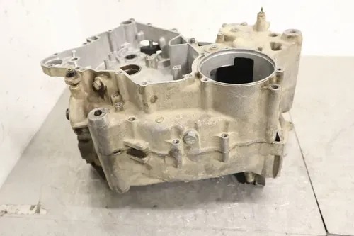 2002 KAWASAKI PRAIRIE 650 KVF650A 4X4 OEM ENGINE MOTOR CRANKCASE CRANK CASES
