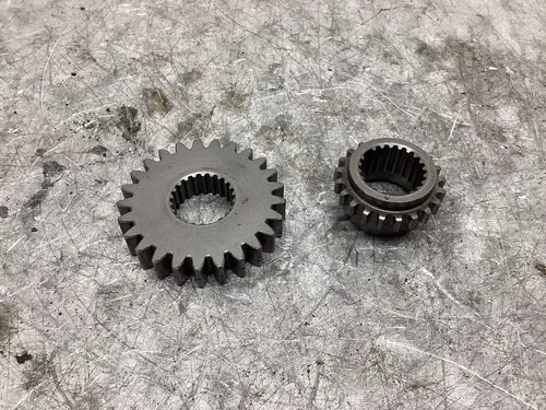 2005 Polaris Predator 500 OEM ENGINE MOTOR PRIMARY SPROCKET GEAR