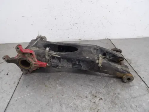 04-05 YAMAHA YFZ450 SWINGARM CARRIER OEM YFZ 450 5TG-22110-01-00