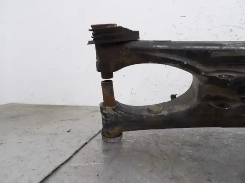04-05 YAMAHA YFZ450 SWINGARM CARRIER OEM YFZ 450 5TG-22110-01-00