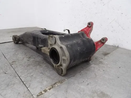 04-05 YAMAHA YFZ450 SWINGARM CARRIER OEM YFZ 450 5TG-22110-01-00