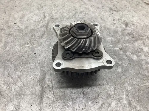 2002 Yamaha Grizzly 660 YFM660F 4x4 REAR BACK DRIVE SHAFT BEVEL GEARS COVER CASE