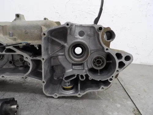 1996 YAMAHA BREEZE 125 ENGINE MOTOR CRANKCASE CRANK CASES BLOCK